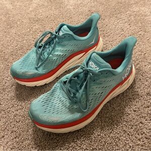 Hoka Clifton 8 Women’s Size 10.5 Light Blue